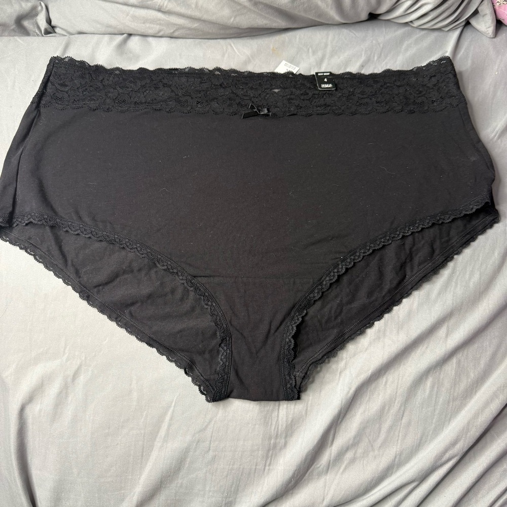 NWT TORRID High Waist Cheeky Pantie  Sz4 Black Lace